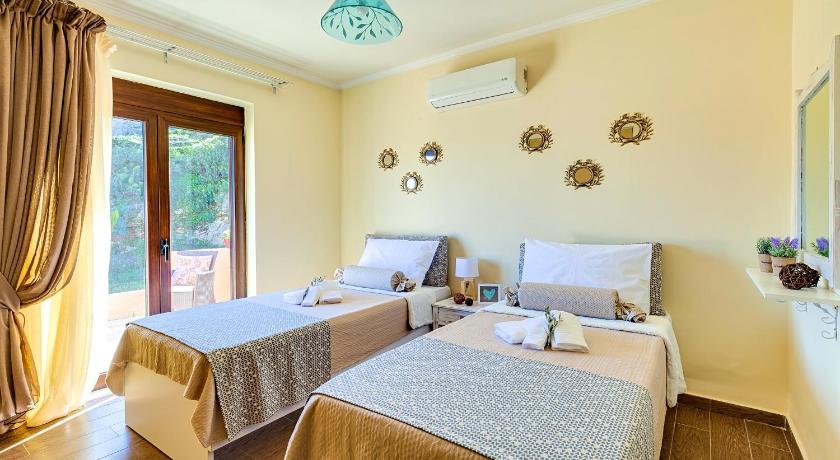 Cretan Sunny Villa Heated Pool - image 43