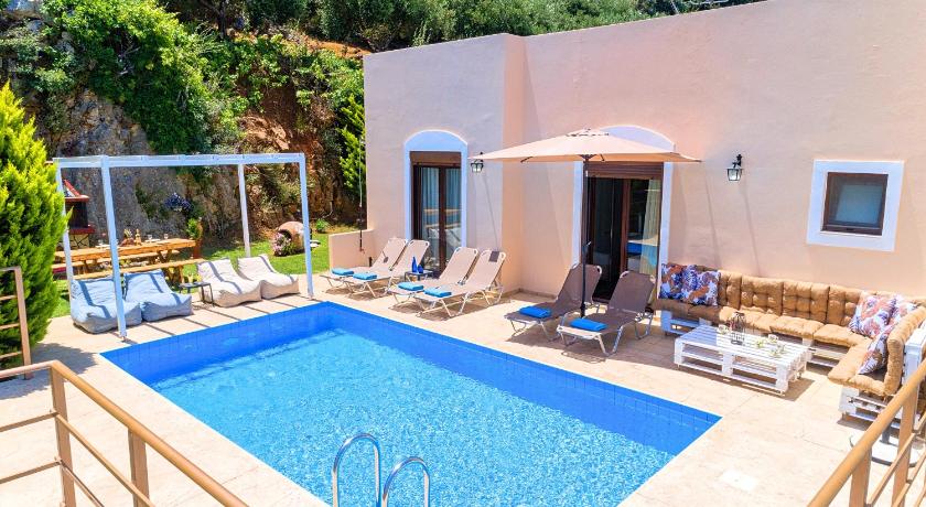 Cretan Sunny Villa Heated Pool - image 34