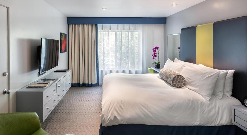 Image of Superior Suite 4