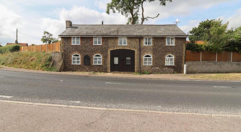 The Old Custom House — Hotel in Blythburgh