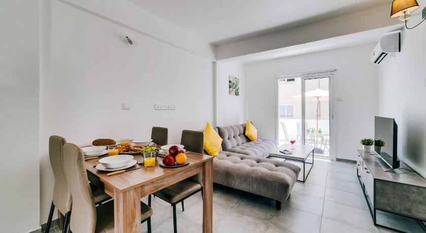 Apartment CyCy photo