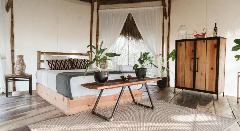 Dreamsea Surf Resort Nicaragua photo