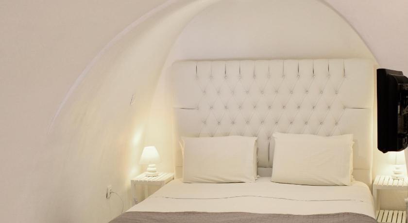 Aeolos Art & Eco Suites Adults Only photo