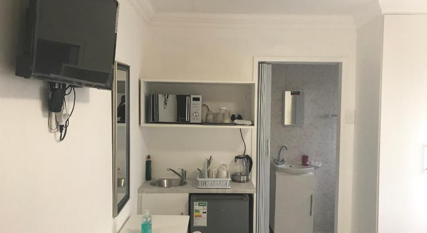 GTI Guest House - image 16