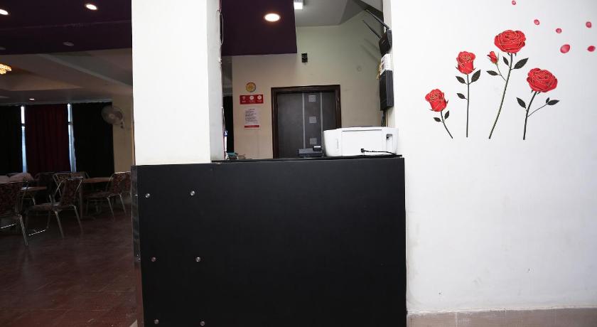 OYO Flagship 4655 Home Stay Hotel Vihar