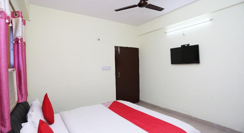 OYO Flagship 4655 Home Stay Hotel Vihar