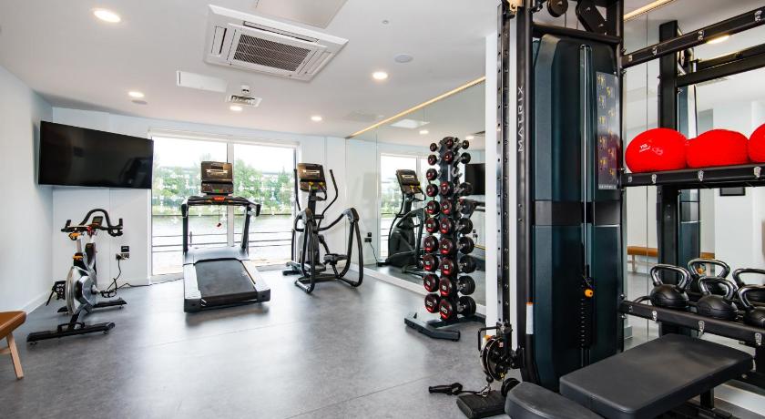 StayBridge Suites Cardiff photo