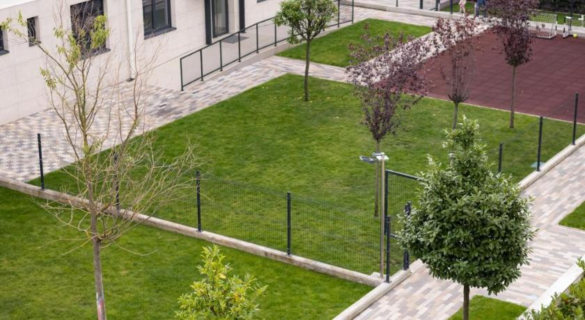 貝爾格勒 Zemun Luxury - Comfortable, workspace, quiet, free parking, Netflix 4星级 单人房 景观