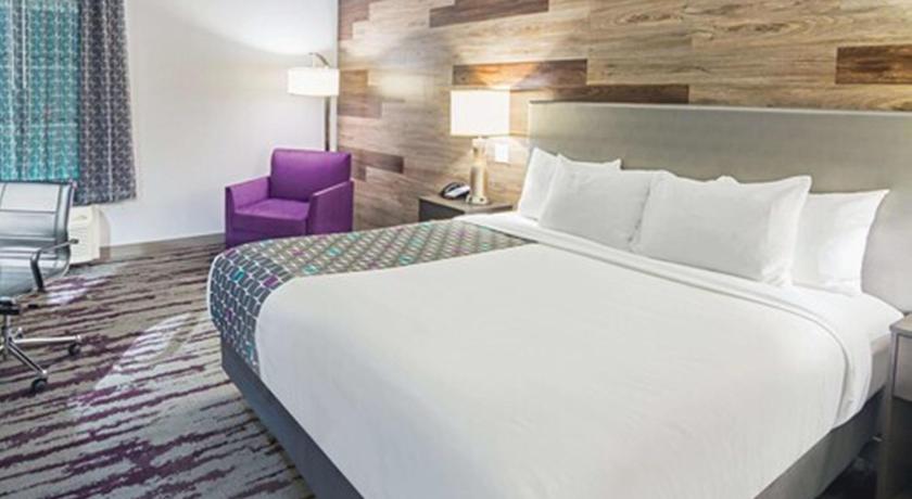 La Quinta Inn & Suites by Wyndham Dallas - Wylie