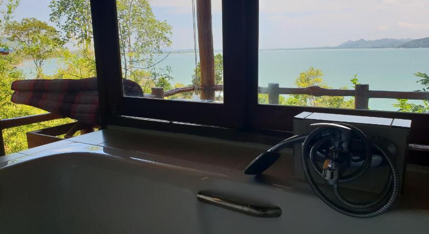 Bild von: Deluxe Bungalow mit Meerblick (keine Ecke) (Deluxe Bungalow with Sea View (Not corner)) 2