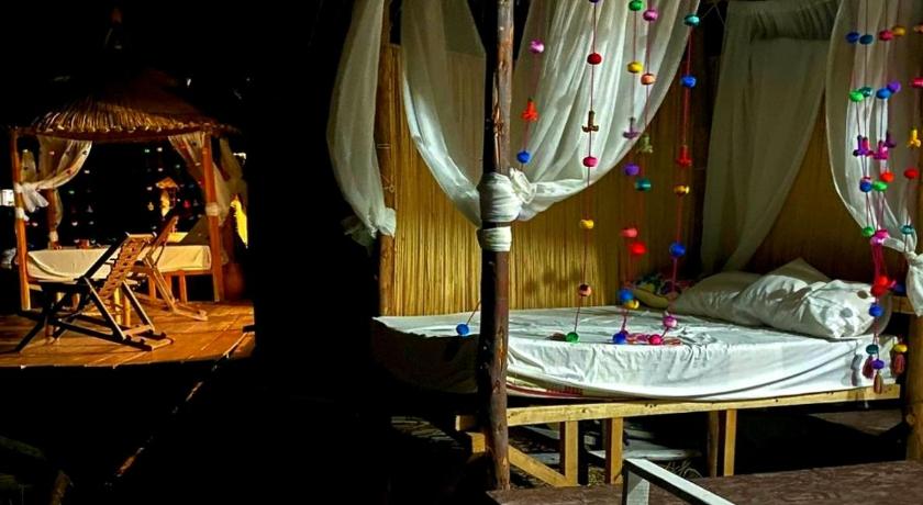 Uros Lake Titicaca Lodge photo