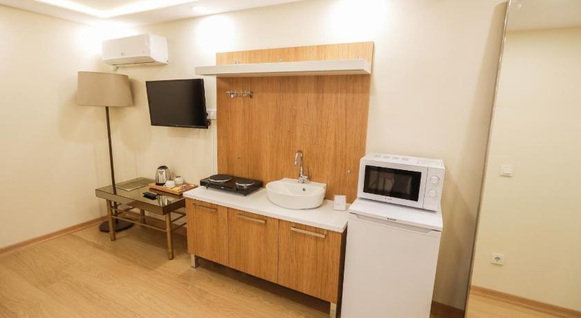 Wame Suite Hotel Nisantasi - image 9