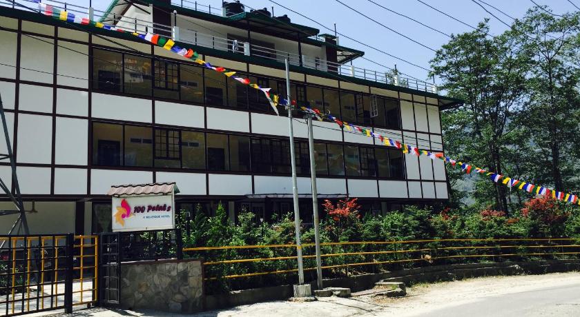 Hotel 100 Petals Gangtok