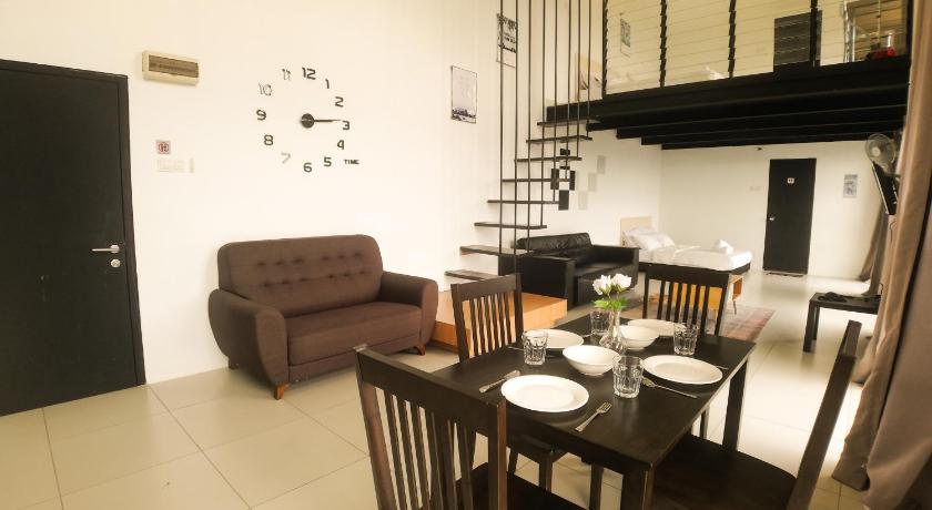 Colonial9 Suite (Sunrise &amp; Mountain View)@Empire City — Hotel in Kuala Lumpur