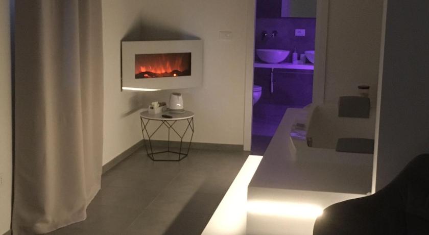 Fleming Suite