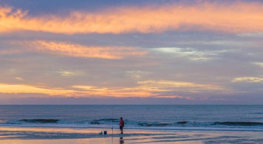 Breakers Hilton Head by TS photo