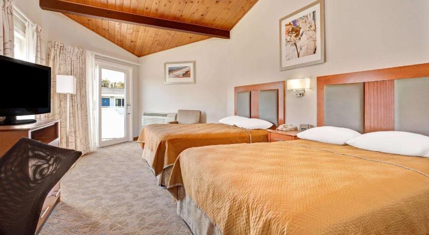 Travelodge by Wyndham Mill Valley/Sausalito photo