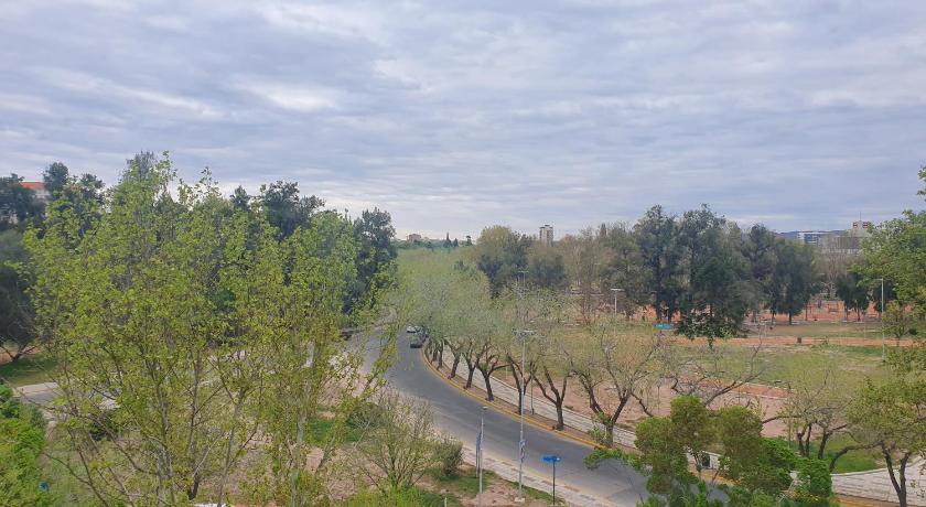 DBW Departamento Centrico Mendoza — Hotel in Mendoza