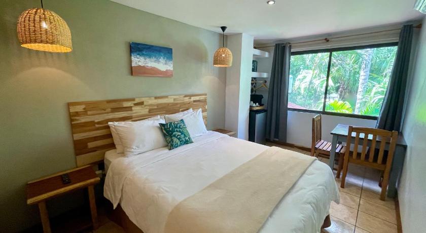 Hotel El Manglar photo