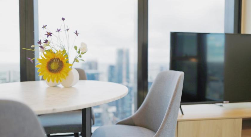 Australia108 stylish apartments Southbank LaMaison — Hotel in Melbourne