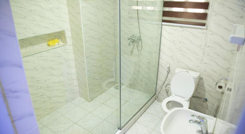 Furnished 3 bedroom Semi-Detached Duplex, House - 24Hrs Elect/WIFI/Security photo