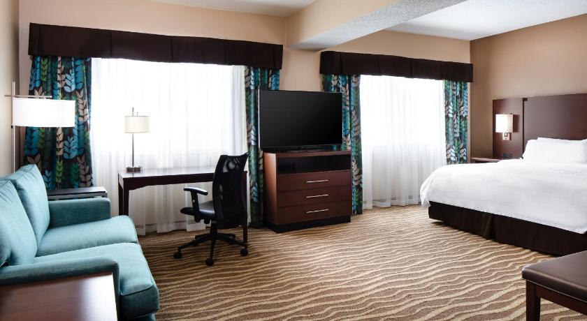 Holiday Inn Hotel & Suites Overland Park-West