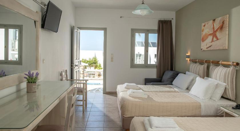 รูปของห้องสุพีเรียร์สำหรับสามท่าน (Superior Triple Room) 0