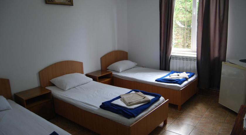 Hotel Jiul Strada Mihai Viteazu Nr 112 Eforie Sud