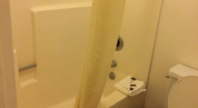 Value Inn & Suites photo