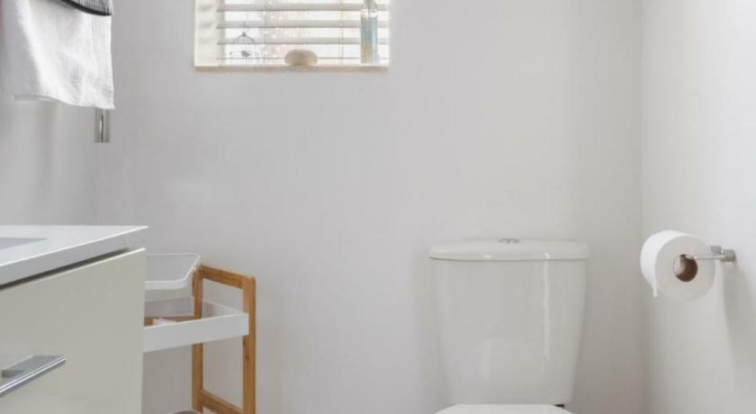 18 Abbotsford photo