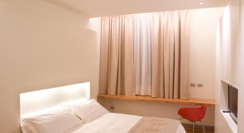 Image of Standard Single Room 1