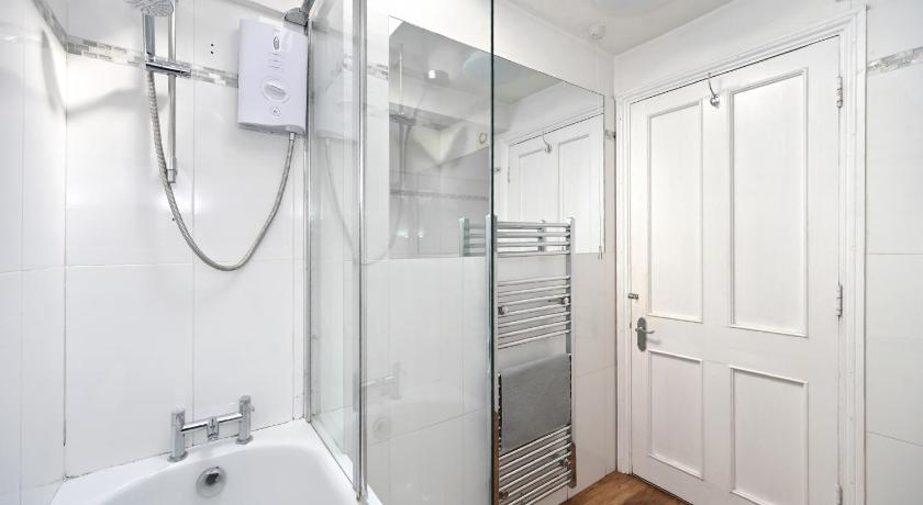 Soho, Piccadilly & Chinatown - Two Bedroom & Two Double Beds Apartment photo