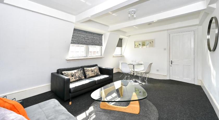 Soho, Piccadilly & Chinatown - Two Bedroom & Two Double Beds Apartment photo