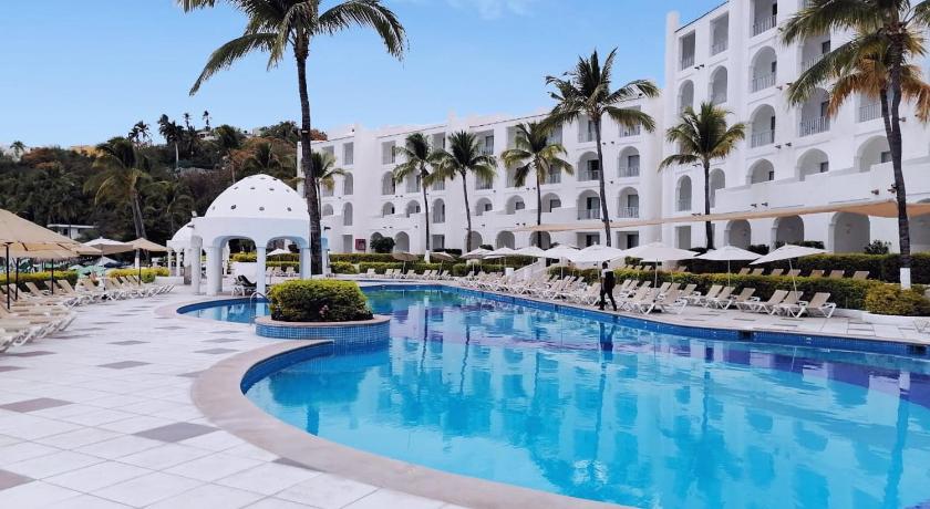 Sierra Mar All Inclusive at Tesoro Manzanillo photo