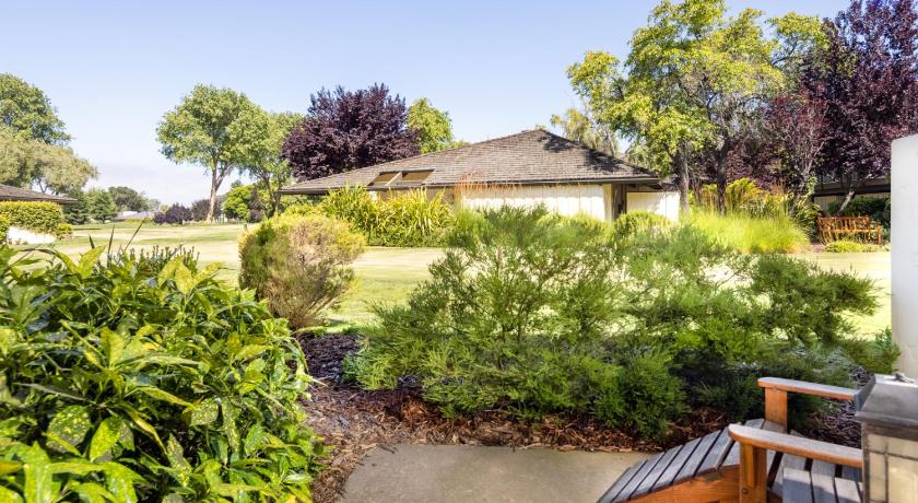 Quail Lodge & Golf Club photo