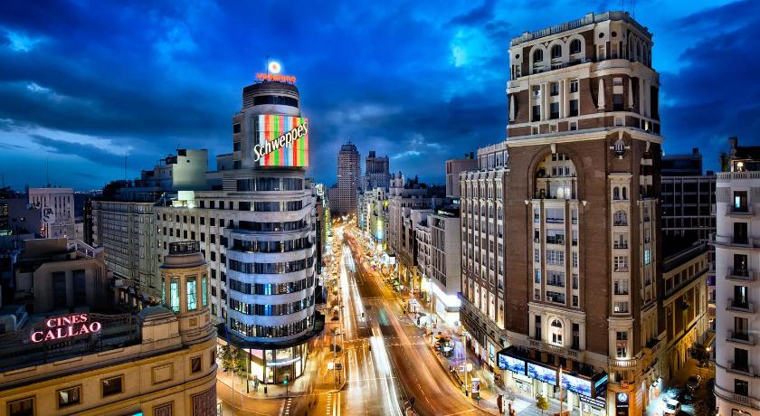 FUENCARRAL BARCELO Apartaments PARKING TPH - image 3