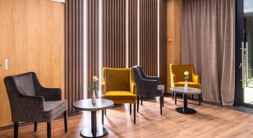 Aparthotel NOX photo