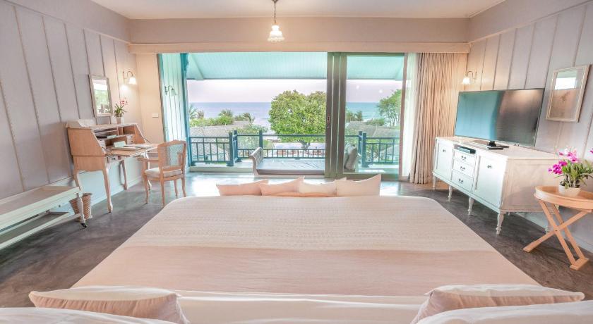 Image of Devasom Signature Suite with Sea View 1