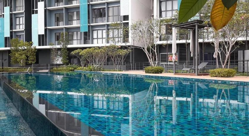 NL Core Soho Suite KLIA Sepang. - image 8