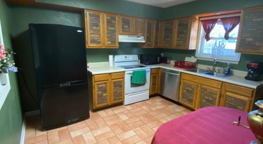 Va Beach Zen town house — Hotel in Virginia Beach (VA)