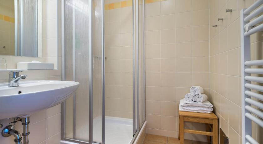 Image of Triple Room 7