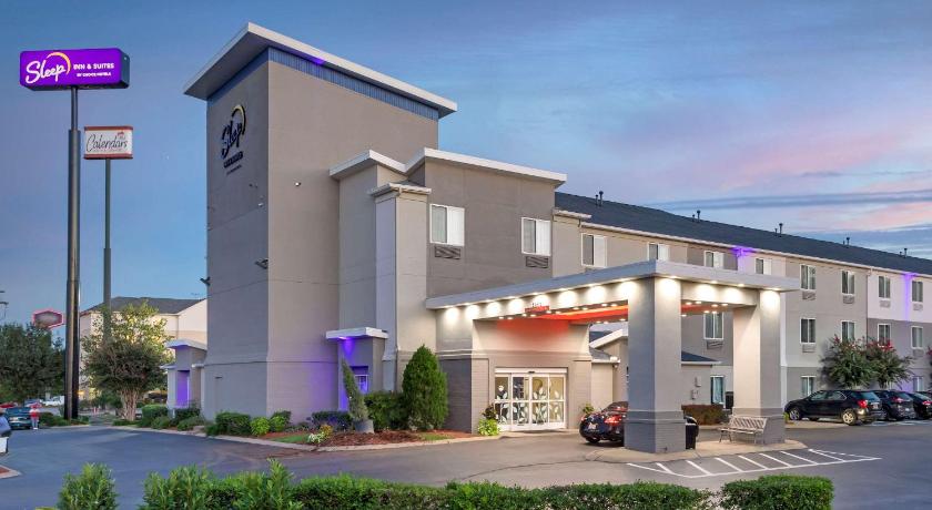 Sleep Inn and Suites Smyrna