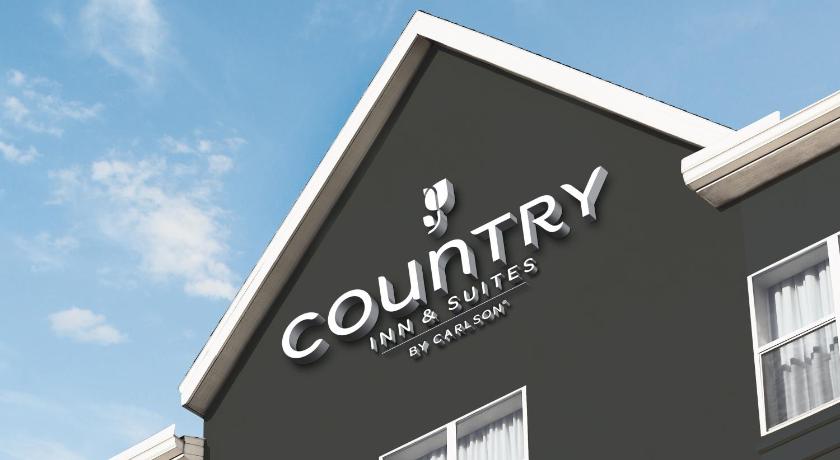 Country Inn & Suites by Radisson, Minot, ND