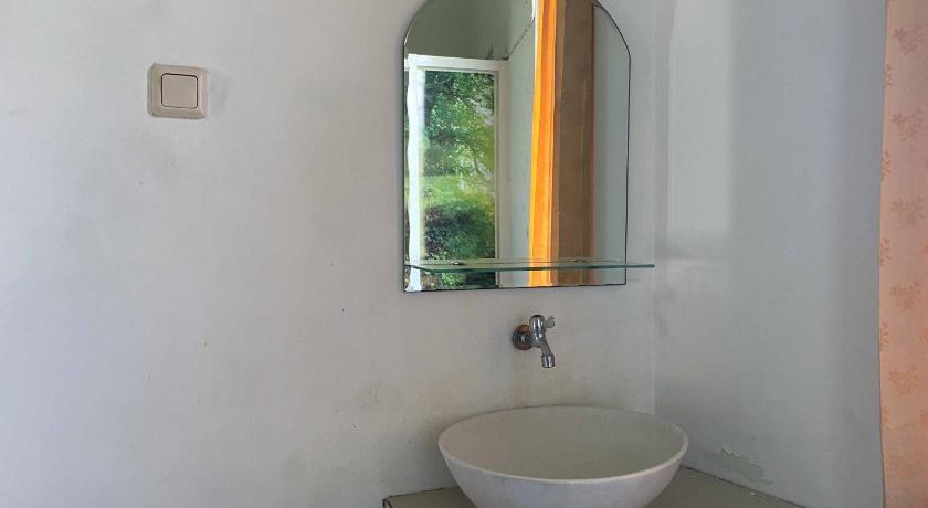 ANA INN Ambarawa Mitra RedDoorz - image 13