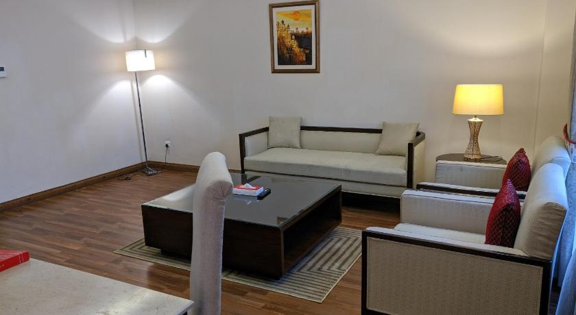 Image of 1 King Bed, Junior Suite, Non-Smoking 7