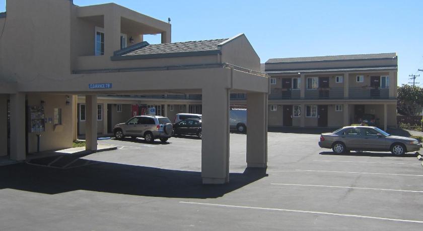 Pacific Best Inn photo