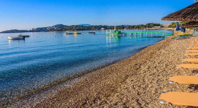 Happy Camp mobile homes in Karda Beach Camping photo