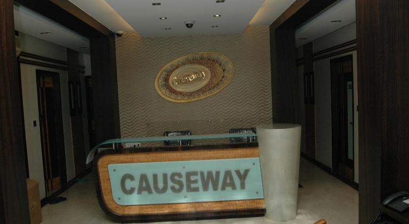 Hotel Causeway