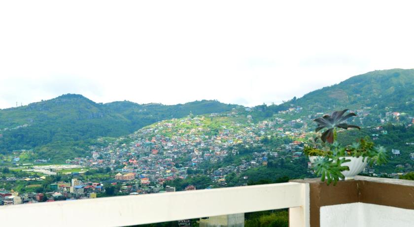 Wanay's Rocky Mountain Homestay photo