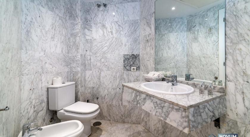 Puerto Banus Finest 2-BDRM apt - 50 metres to Beach photo